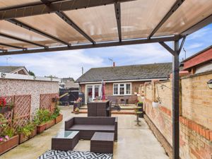 Photo 11- click for photo gallery